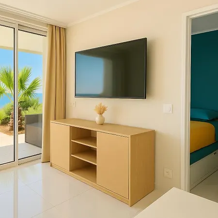 Apartament Vue Mer, Terrasse & Piscine - Free Parking - Monaco Cap-d'Ail